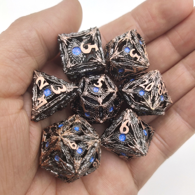Покрытый золотом легковес смолы для кости собрания Polyhedral установил настольную игру DND