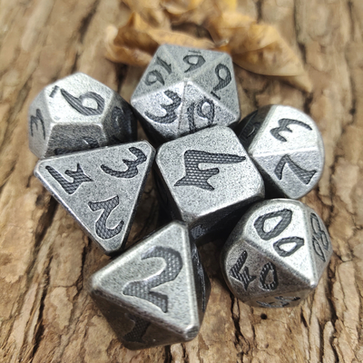 Мини-поставщик многогранных RPG Dice Set для Dungeons And Dragons Устойчивый многогранник