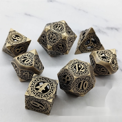 Back To Metal Dice Set Кусалуконо многоликие кости