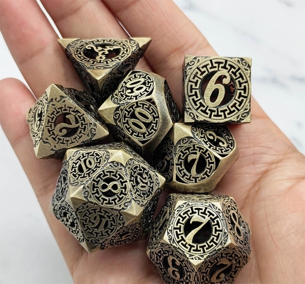 Back To Metal Dice Set Кусалуконо многоликие кости