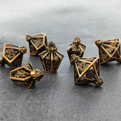 Птичьи клетки, полыни, многоликие металлические кости, темницы и DND#RPG.