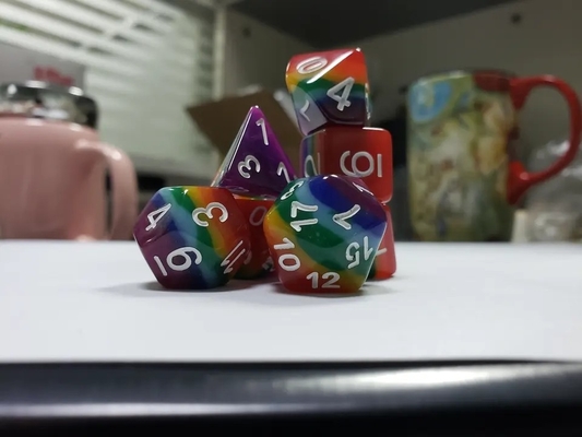 7 слоев Радужная ручная работа смоловые кости Crusson And Dungeon DND#RPG