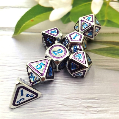 DND RPG Solid Metal Dice Suits Электроплавательная технология Странная Земля