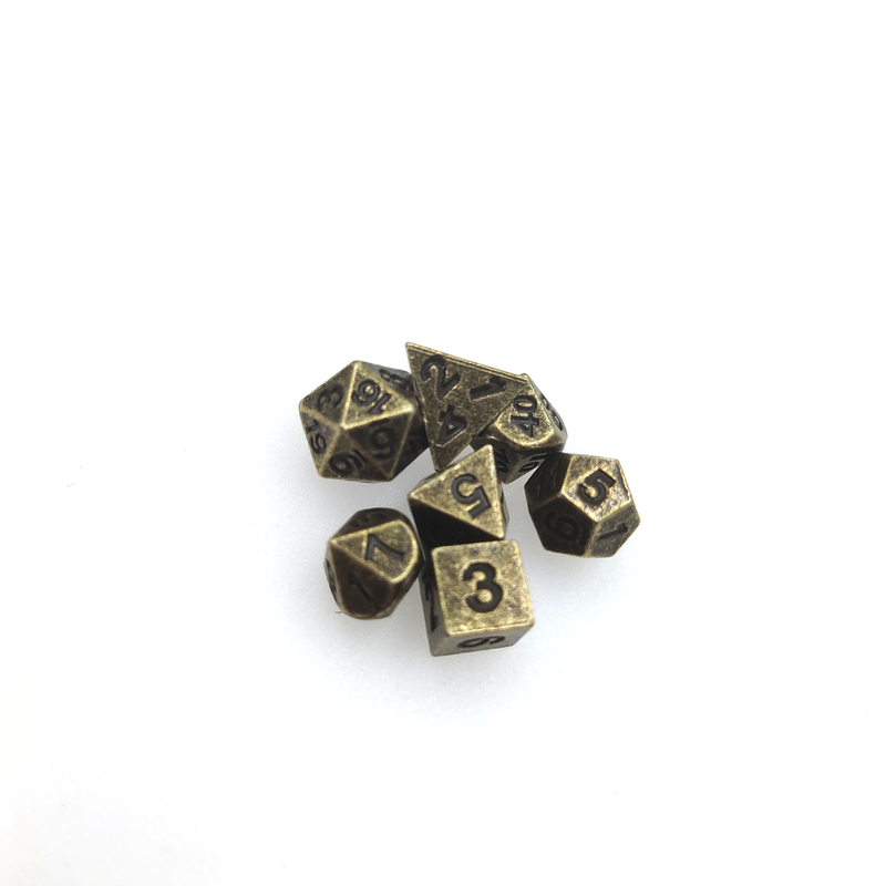 Игры на доске или картах Мини многогранные кости игры подземелья и драконы ручной резьбы