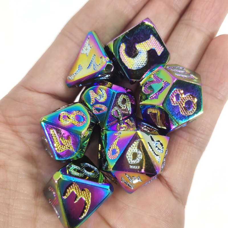 Рука карточной игры поверхностная высекла смолу Polyhedral кость красит наборы кости изготовления на заказ милые