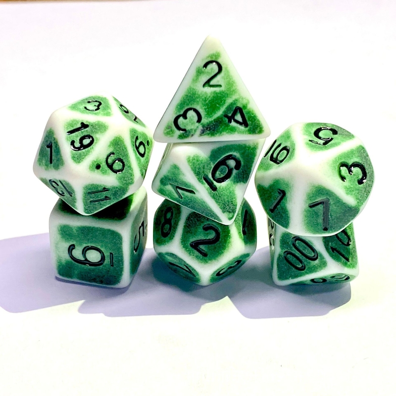 Антикварный, старый белый фон цвет смолы кости настольная игра набор DND кости